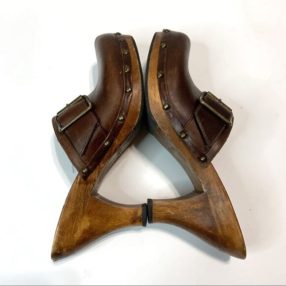 MIA Brown Leather Wooden Heel Mule Clogs Size 7 - Picture 8 of 8